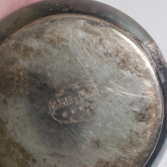 VTG Nobility Plate silverplated cream and sugar set - Picture 5 of 5